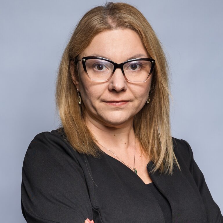 Olimpia Niziołek trener